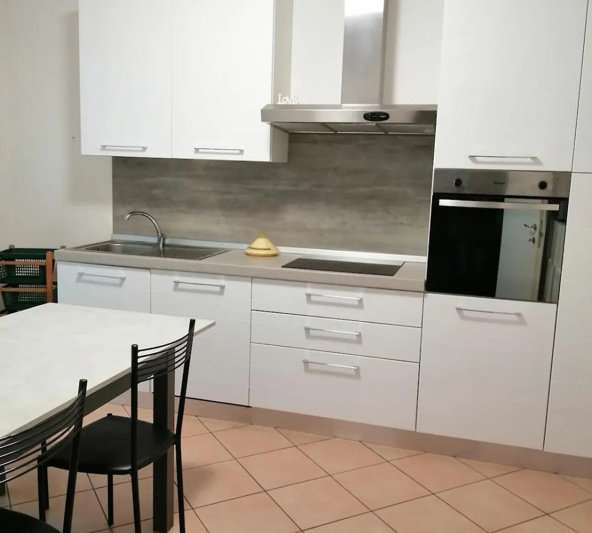 Nuovo E Accogliente - New-And-Lovely Cremona Apartment